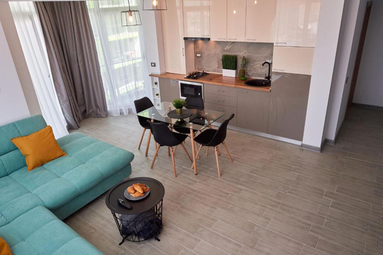 Black Sea Estate Apartment Spa N Pool Beach Resort Năvodari Eksteriør bilde